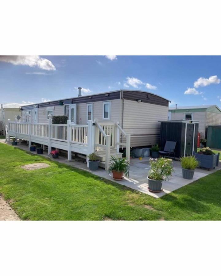 Curtis Coastal Caravans E6 Camping
